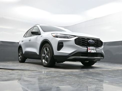 Used 2025 Ford Escape ST-Line image 49