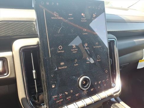 New 2026 GMC Yukon XL AT4 image 20