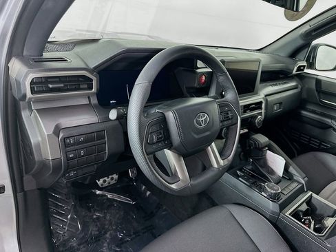 Used 2024 Toyota Tacoma TRD Sport AWD/4WD image 14