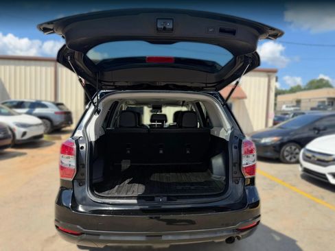 Used 2016 Subaru Forester 2.5i Limited AWD/4WD image 31