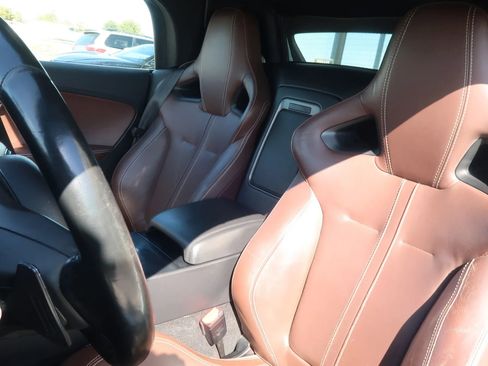 Used 2017 Jaguar F-TYPE Convertible image 18