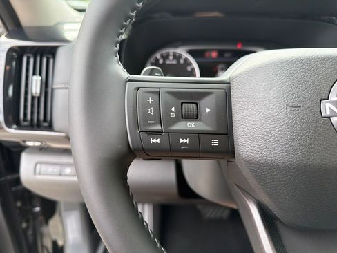 New 2026 Nissan Pathfinder SV image 20