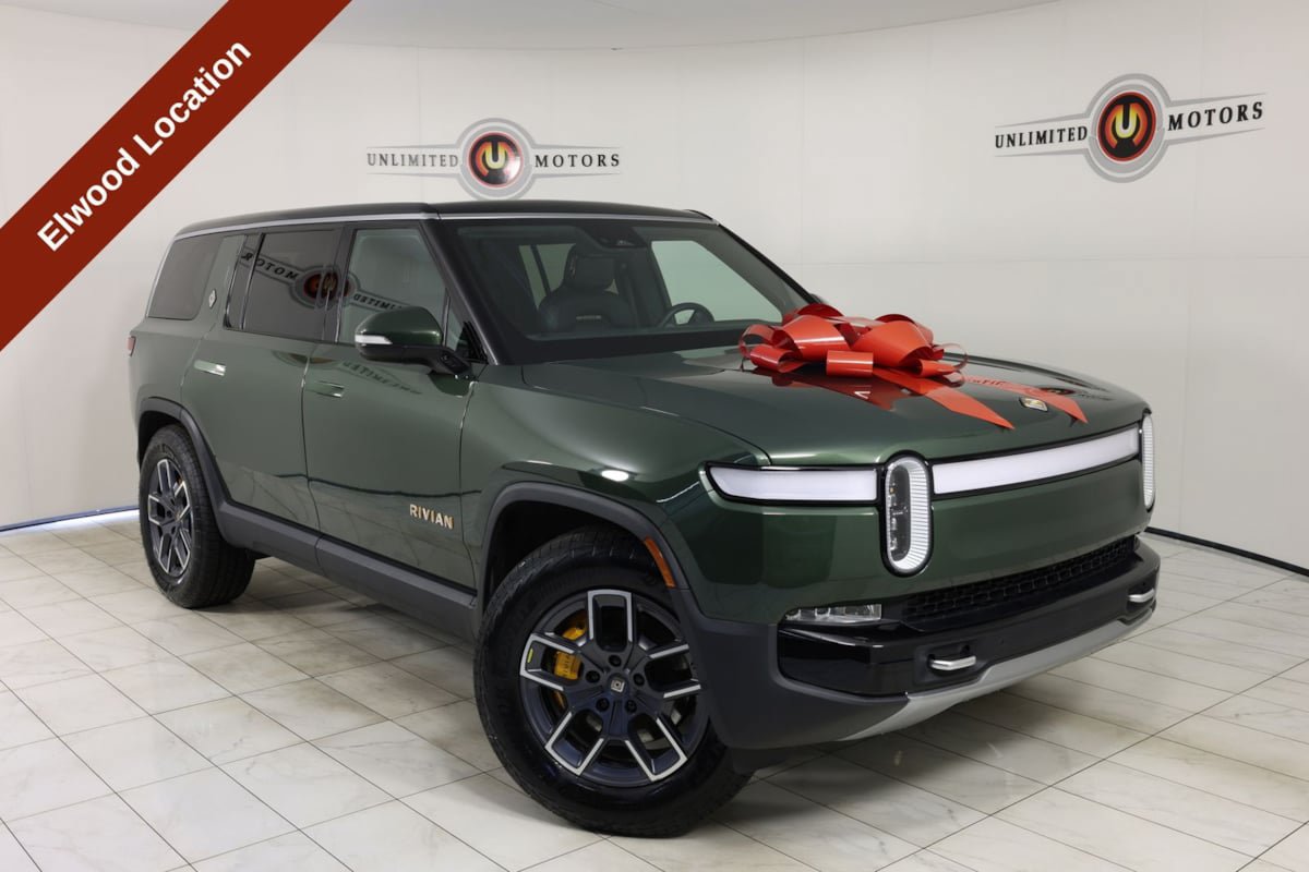 Used 2022 Rivian R1S Launch Edition Quad AWD/4WD image 1