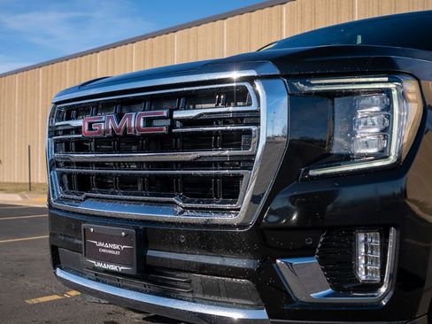 Certified 2023 GMC Yukon SLT image 10