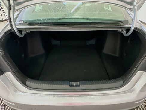 Used 2025 Honda Accord Sport image 29