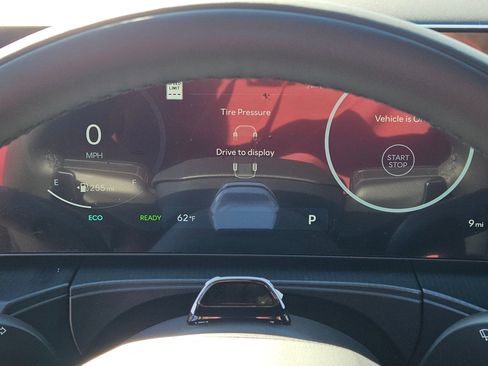 Used 2026 Hyundai Santa Fe Calligraphy image 8