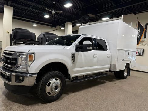 Used 2020 Ford F350 4x4 Crew Cab DRW Super Duty image 14