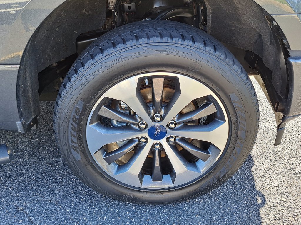 Used 2020 Ford F150 XL w/ Equipment Group 101A Mid AWD/4WD image 17