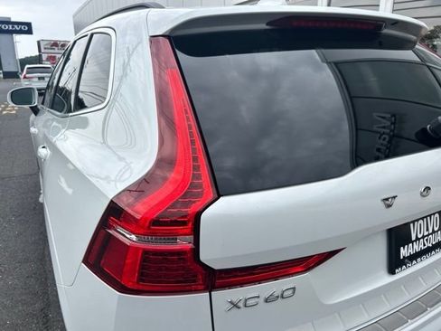 Used 2023 Volvo XC60 B5 Core AWD/4WD image 10