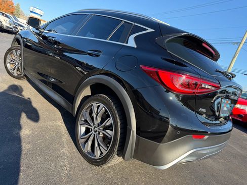 Used 2018 INFINITI QX30 Premium w/ Navigation Package AWD/4WD image 51