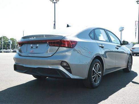 Used 2024 Kia Forte LXS FWD image 6