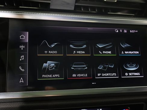 Used 2020 Audi Q3 2.0T Premium Plus w/ Premium Plus Package image 47