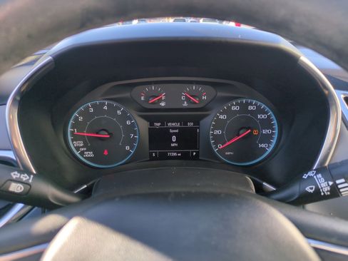 Used 2021 Chevrolet Equinox LS w/ LPO, Floor Liner Package image 22