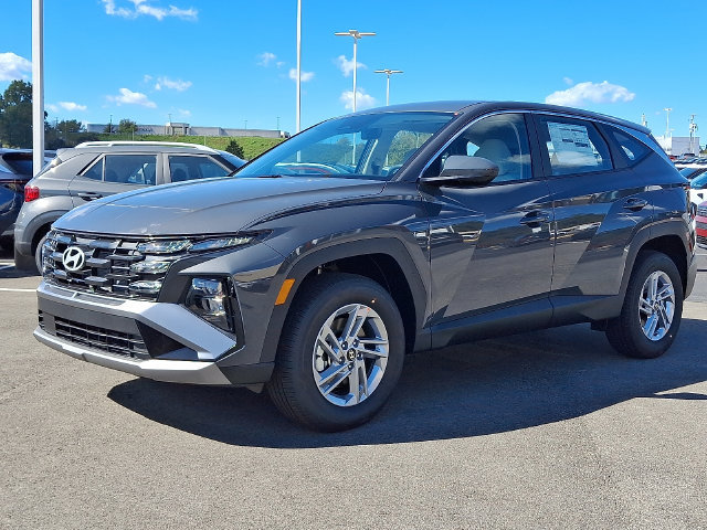 New 2026 Hyundai Tucson SE AWD/4WD image 2