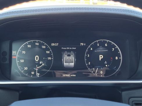 Used 2017 Land Rover Range Rover Supercharged image 19