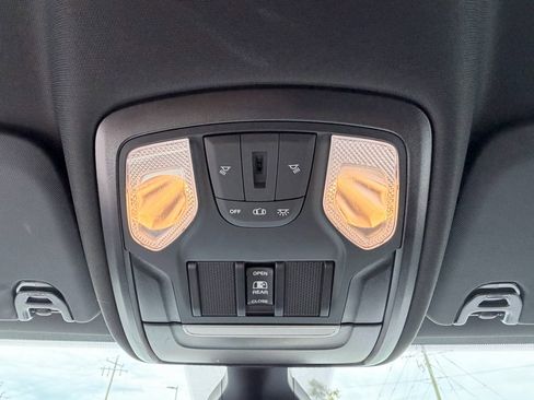 Used 2024 RAM 2500 Tradesman AWD/4WD image 16