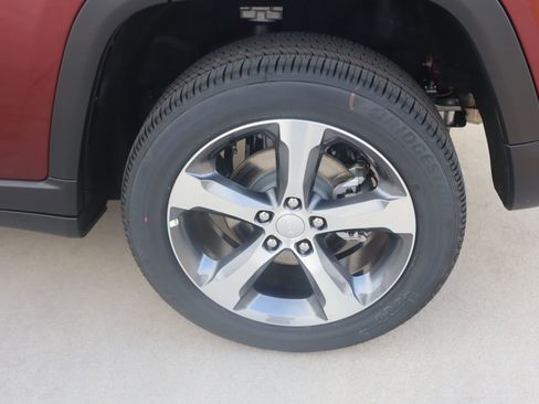New 2026 Jeep Grand Cherokee Limited AWD/4WD image 20