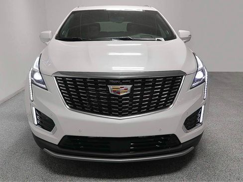 Used 2026 Cadillac XT5 Premium Luxury w/ Driver Assist Package FWD image 2