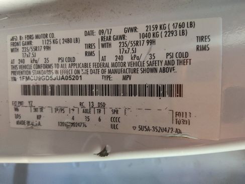 Used 2018 Ford Escape SE image 33