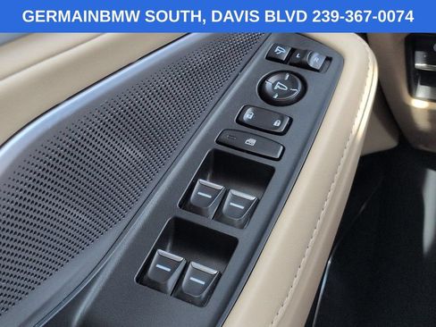 Used 2025 Acura MDX SH-AWD w/ Technology Package image 27