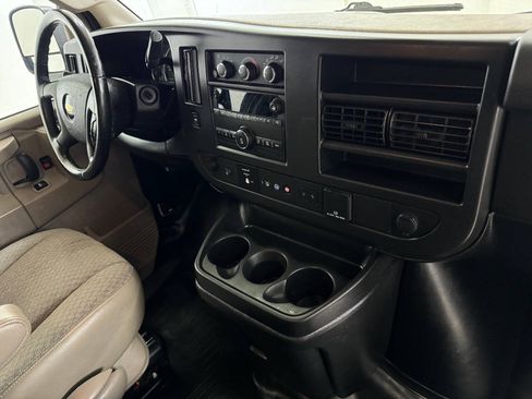 Used 2021 Chevrolet Express 2500 w/ Driver Convenience Package RWD image 39