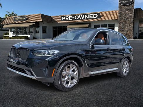 Used 2024 BMW X3 sDrive30i w/ Premium Package w/ZPA image 3