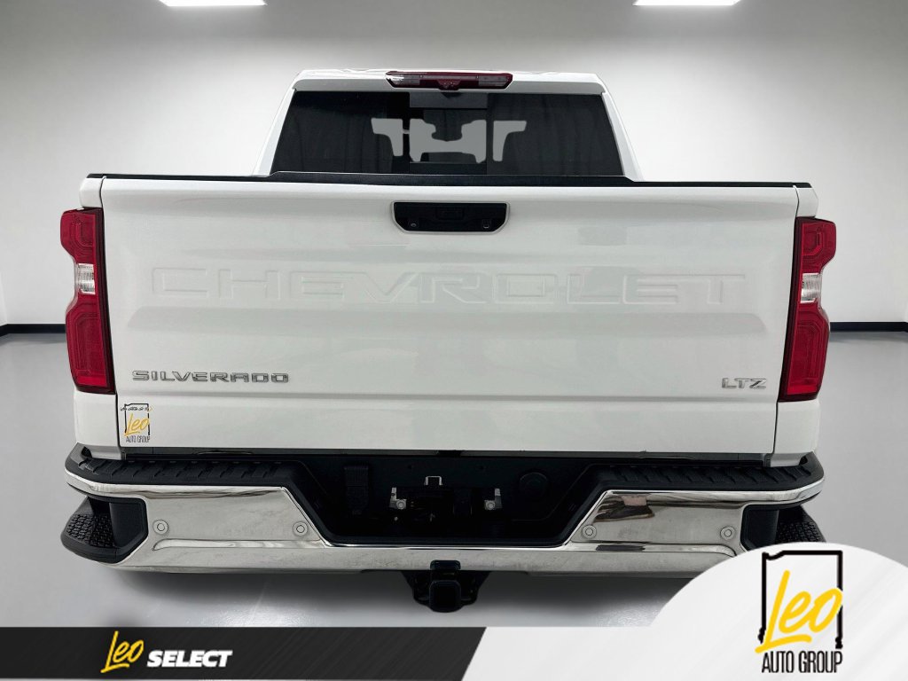 Used 2024 Chevrolet Silverado 1500 LTZ w/ Technology Package AWD/4WD image 9