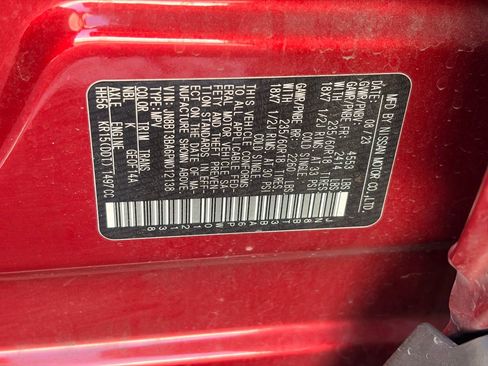 Used 2023 Nissan Rogue SV FWD image 10