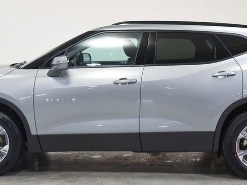 Used 2023 Chevrolet Blazer LT AWD/4WD image 10