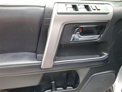 Certified 2019 Toyota 4Runner SR5 image 12