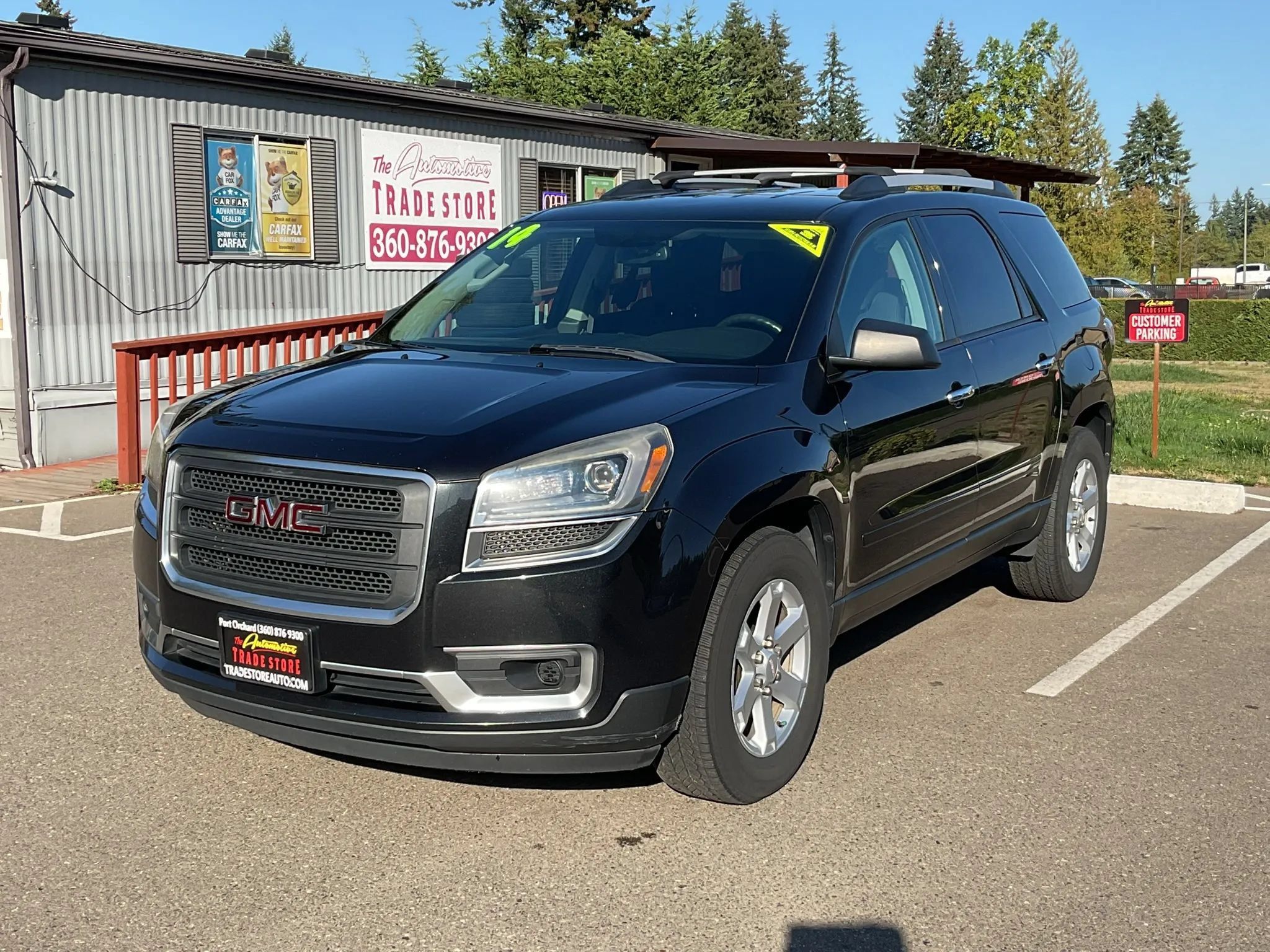 Used 2014 GMC Acadia SLE AWD/4WD image 1