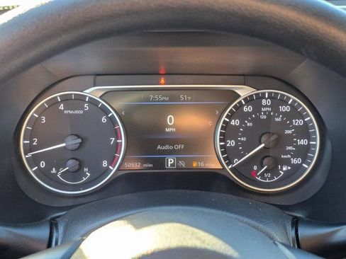 Used 2024 Nissan Sentra SV image 17