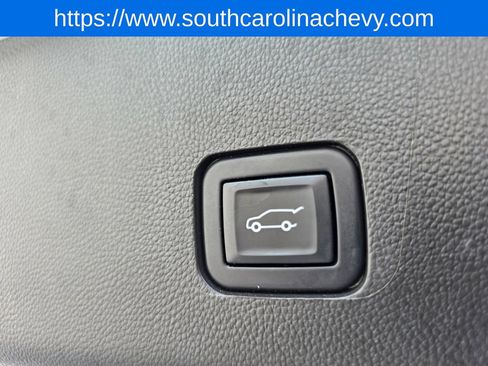 Used 2022 Chevrolet Traverse LT w/ LT Premium Package FWD image 37