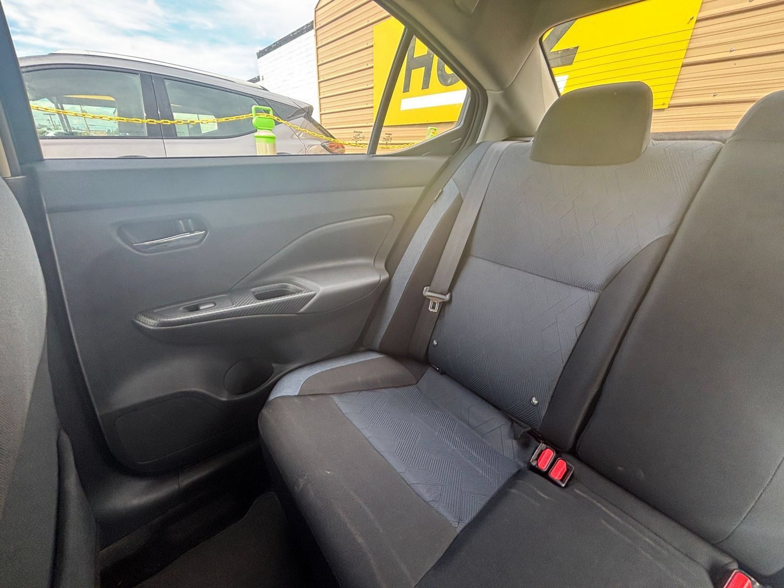 Used 2025 Nissan Versa SV FWD image 35