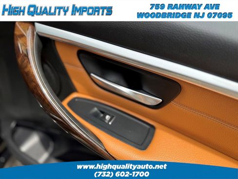 Used 2018 BMW 330i xDrive Wagon AWD/4WD image 52