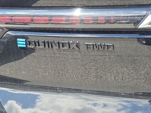 Used 2024 Chevrolet Equinox EV RS AWD/4WD image 8