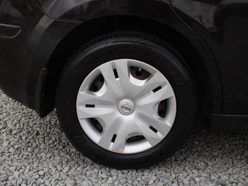 Used 2012 Nissan Versa 1.8 S w/ Plus Pkg FWD image 7
