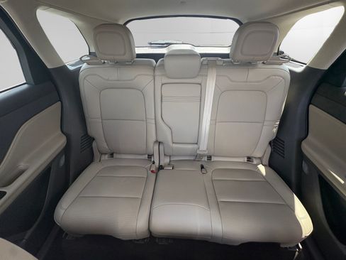 Certified 2022 Lincoln Corsair AWD w/ Premium Package image 13