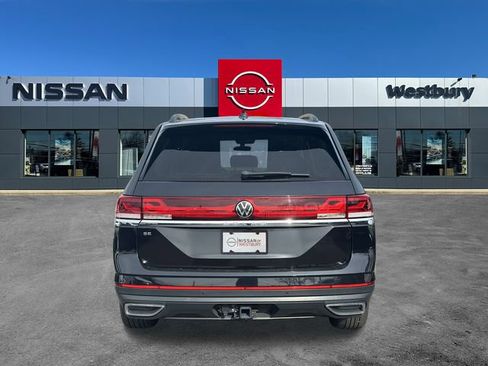Used 2024 Volkswagen Atlas SE image 5