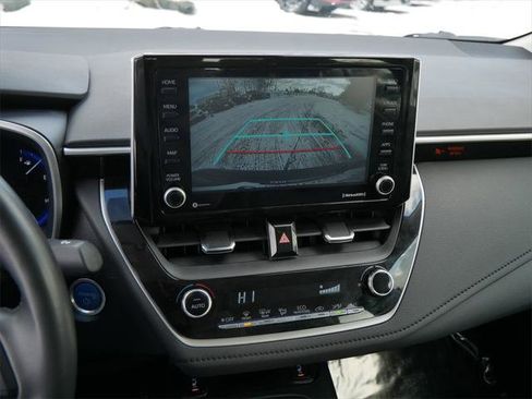 Certified 2022 Toyota Corolla LE image 22