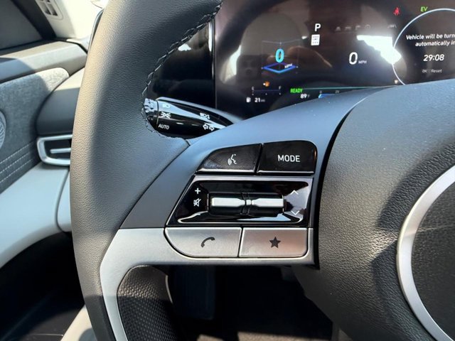 New 2026 Hyundai Elantra Limited FWD image 11