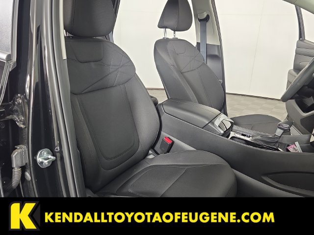 Used 2025 Hyundai Tucson SE AWD/4WD image 29