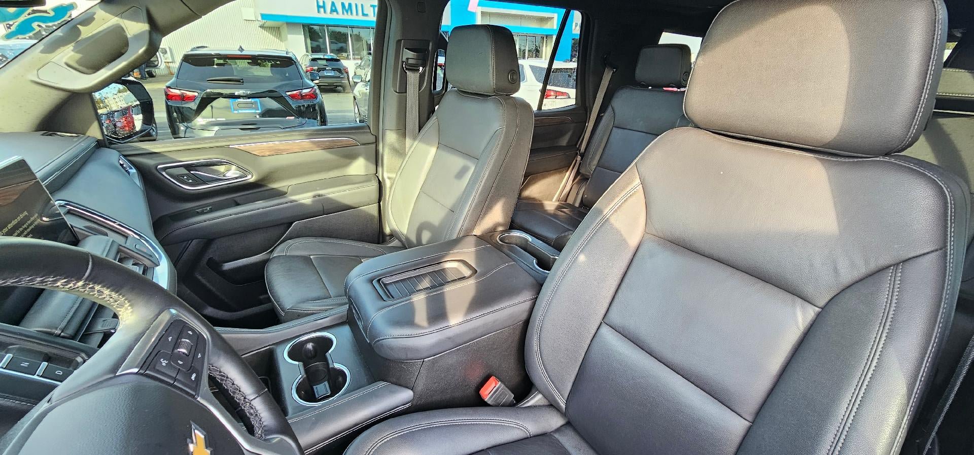 Used 2023 Chevrolet Tahoe LT w/ Luxury Package AWD/4WD image 11