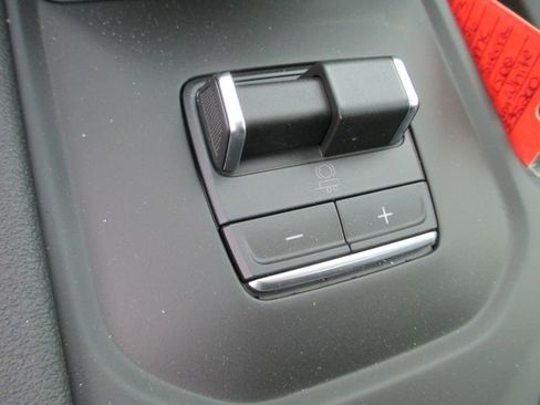 New 2026 GMC Sierra 1500 AT4 w/ AT4 Premium Package AWD/4WD image 20