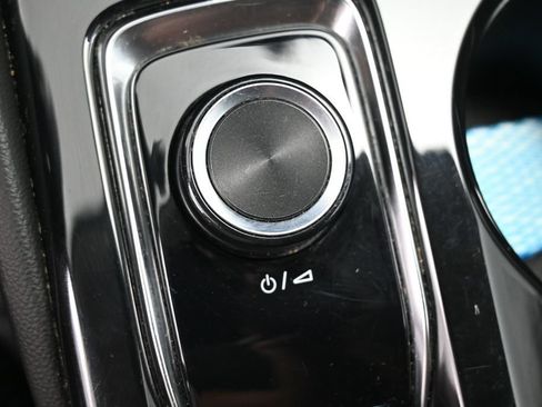 Used 2024 Buick Envision Preferred AWD/4WD image 40