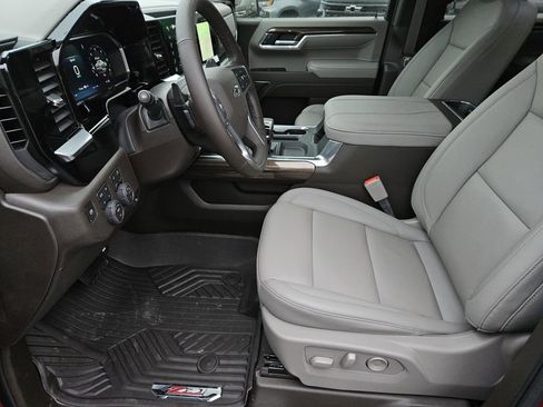 New 2026 Chevrolet Silverado 1500 RST w/ Z71 Off-Road Package image 19