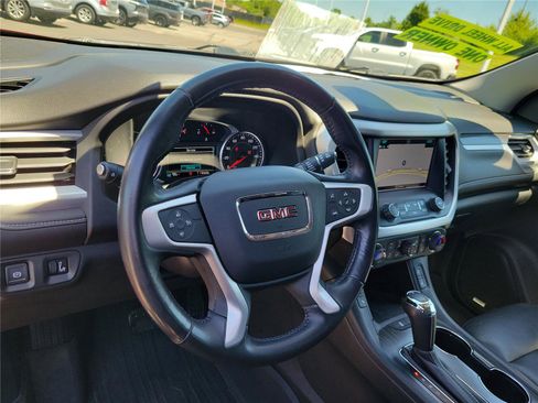 Used 2019 GMC Acadia SLT AWD/4WD image 21