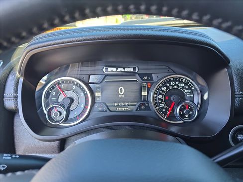 Used 2024 RAM 3500 Laramie w/ Night Edition image 33