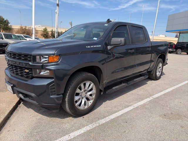 Used 2021 Chevrolet Silverado 1500 Custom RWD image 2