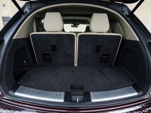 Used 2017 Acura MDX SH-AWD w/ Technology Package image 39